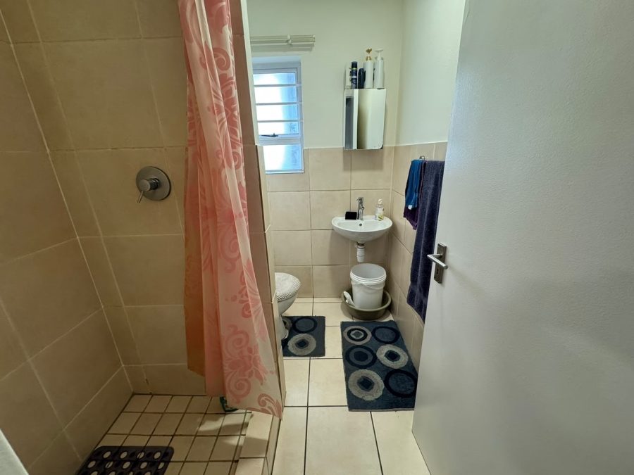 2 Bedroom Property for Sale in Heather Park Western Cape